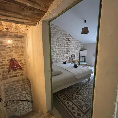 Le Vieux Fournil Holiday home Castillon-du-Gard